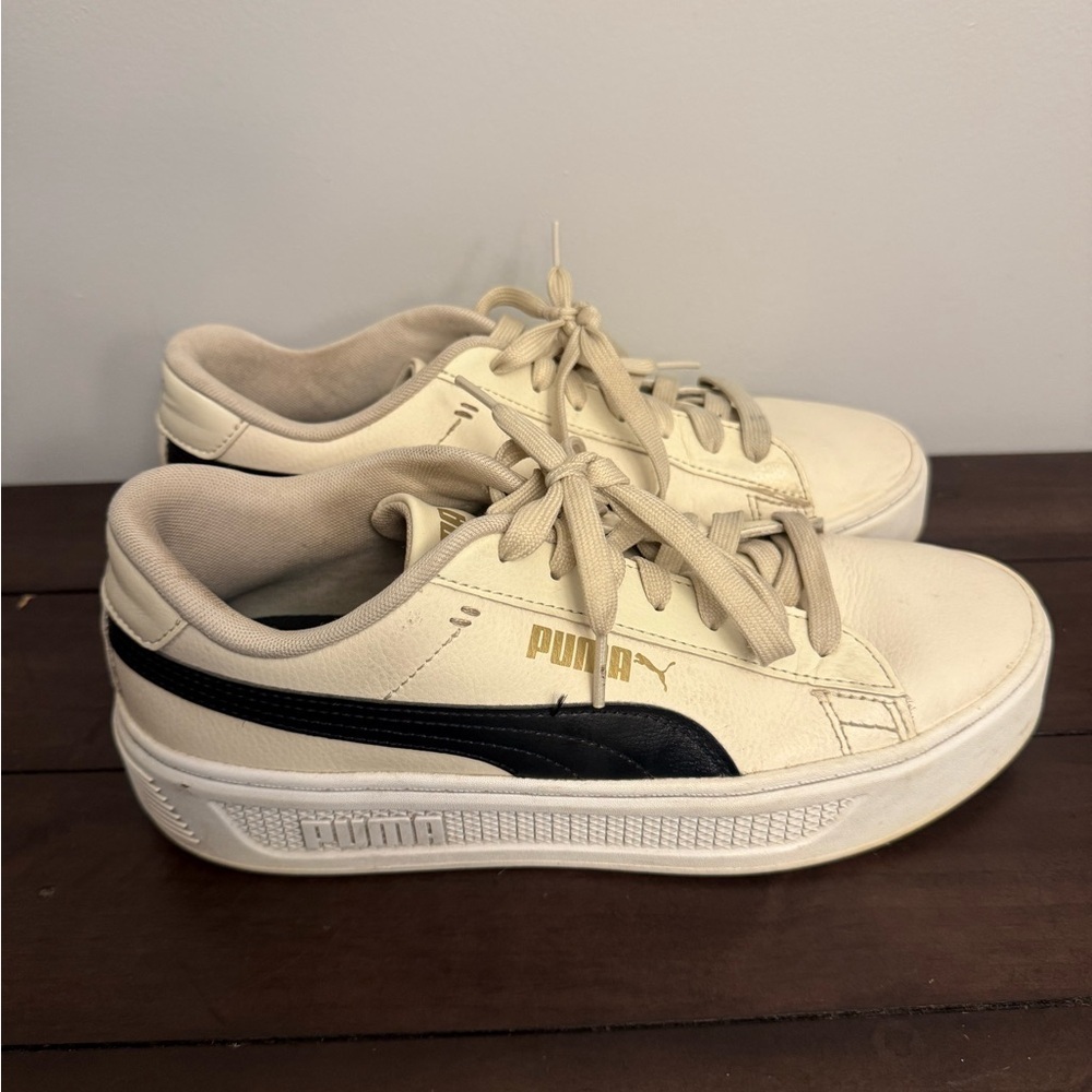 Puma Beige and Black Casual Sneakers